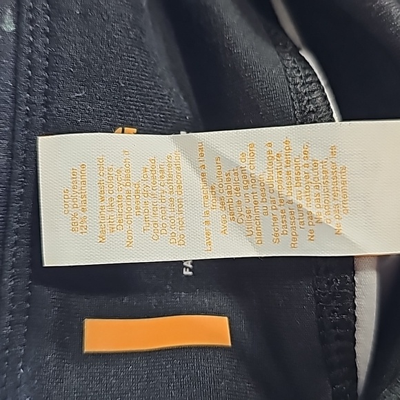 Lucy Studio Hatha Capri Leggings Black Tropical Print Size XL - Picture 8 of 9